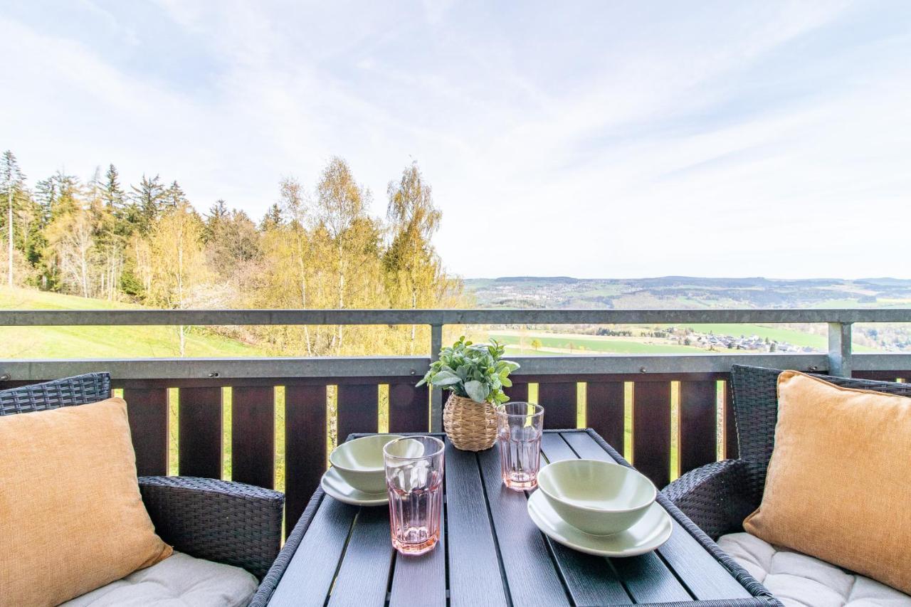 Apartment Bergwiese I Balkon I Aufzug I Stellplatz Schwarzenberg  Luaran gambar