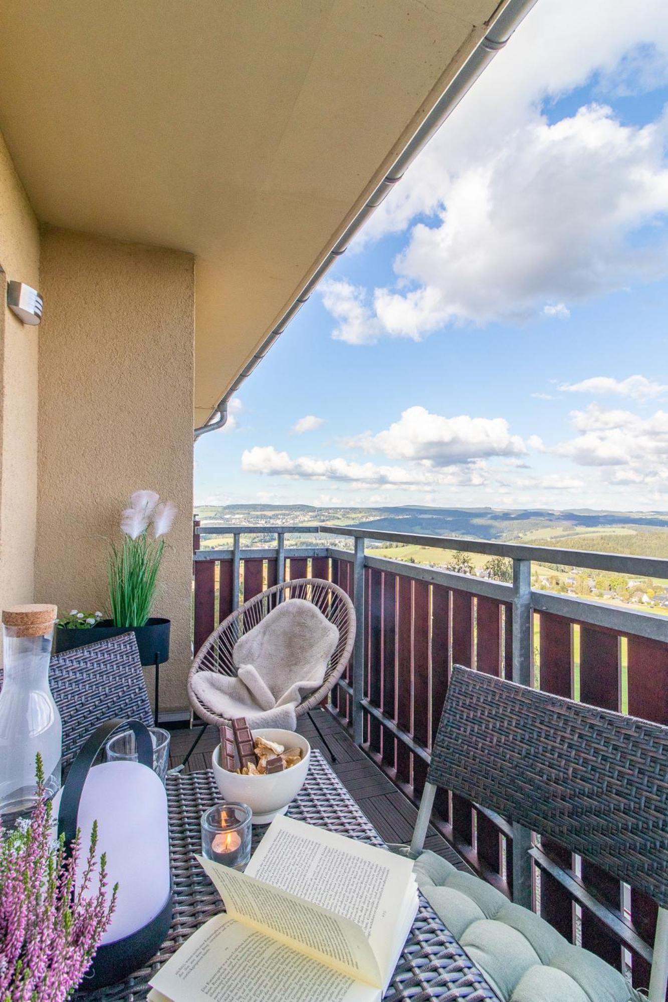 Apartment Bergwiese I Balkon I Aufzug I Stellplatz Schwarzenberg  Luaran gambar